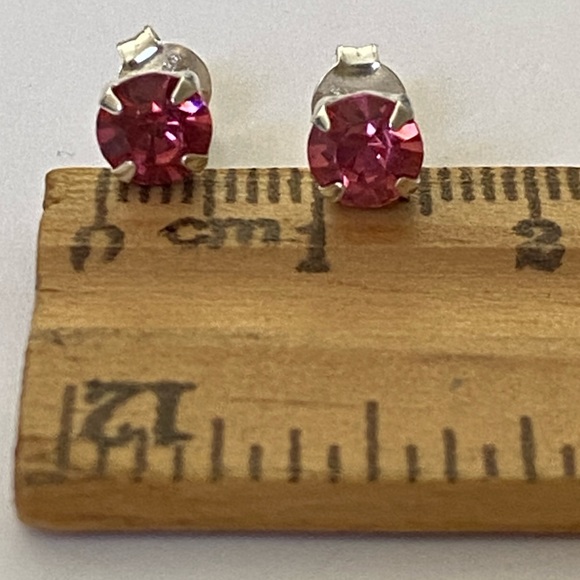 Unisex earrings 5mm 925 silver pink cz cubic zirconia stunning - Picture 2 of 4